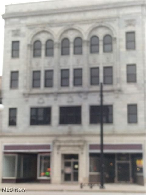 573 Broadway Lorain OH 44052