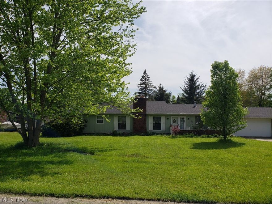 If an all one level is what you are looking for, look no further. Home has a two car attached garage. 
New roof Dec 2017