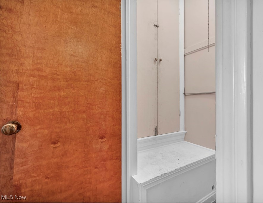 Quayle Telling Realty Cos - Residential