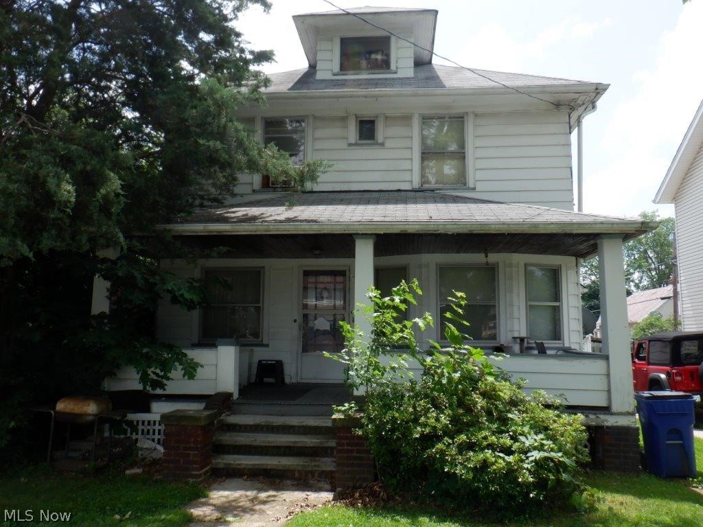 Oak Park 02 - Residential Income