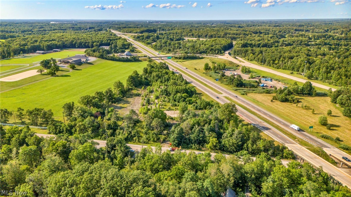 9600 Mahoning Avenue