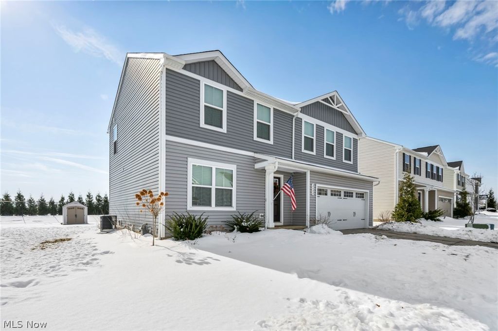 Photo of 2688 Himelrigh Boulevard, Barberton, OH 44203 (MLS # 5186296)