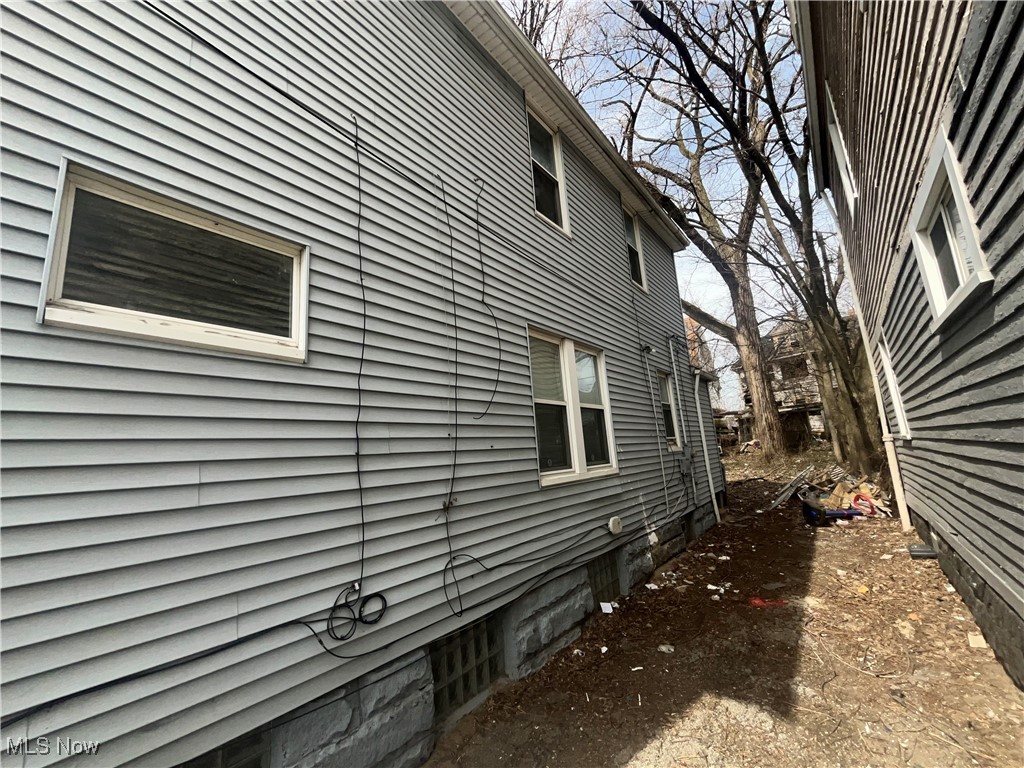 9415 Edmunds Avenue, Cleveland, Ohio image 13