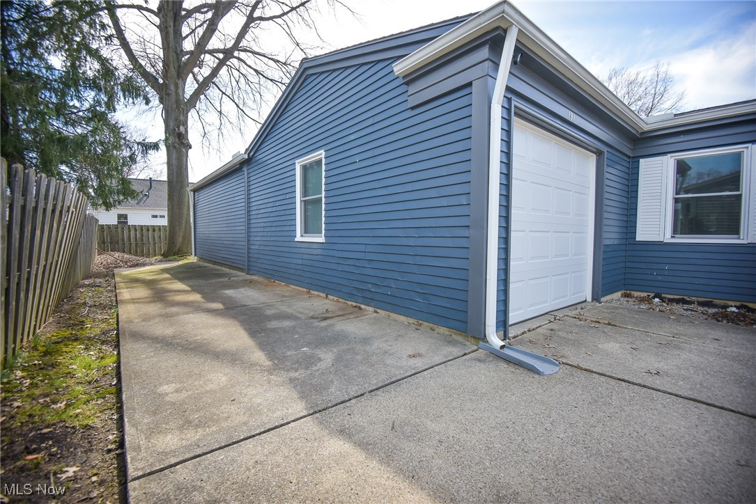 191 Best Drive, Berea, Ohio image 47