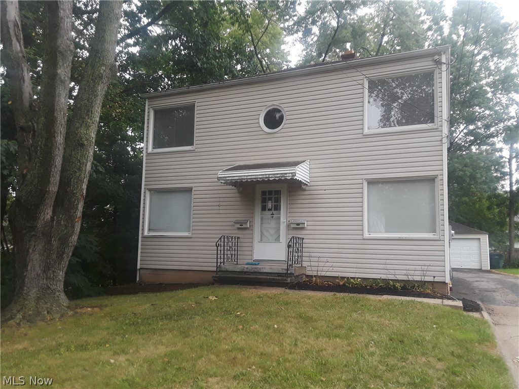 Nice two bedroom apartment on the upper level with old charm and modern look combined, wood floors, updated kitchen and bath. Spacious living area, plenty of closet space, washer dryer hook up, and one garage. Nestled into a neighborhood with parks and sidewalks. Located in the heart of Cuyahoga Falls less than a mile from park, downtown, and schools. Security deposit and first months rent required for move. Resident verification, income, criminal history, and eviction history search required. Application fee is $35 per adult.