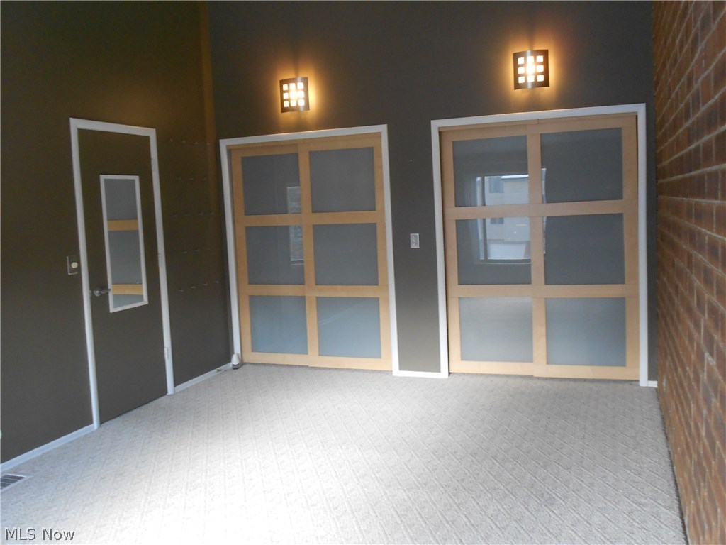 Penguin Condo - Residential