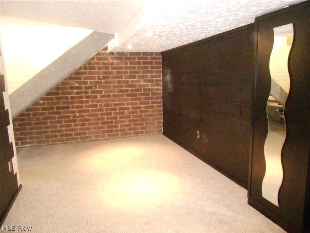 Penguin Condo - Residential