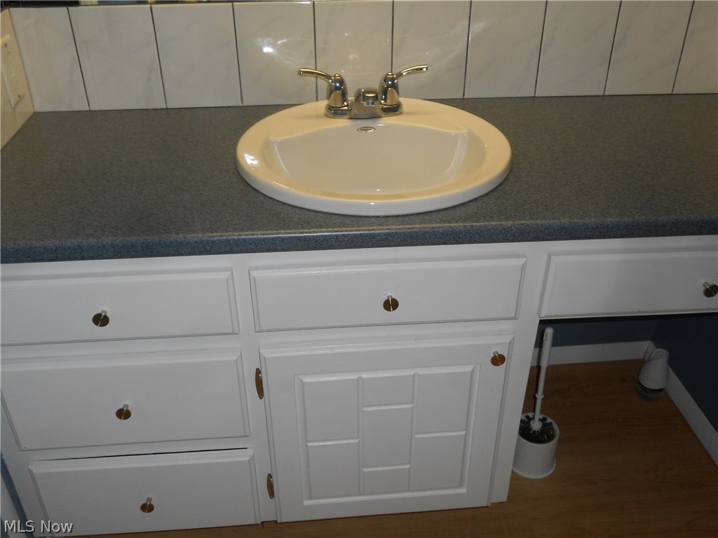 Penguin Condo - Residential