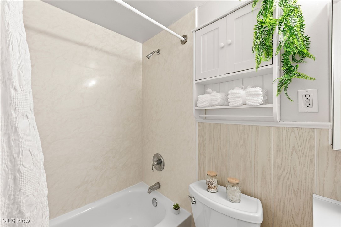 Envoy Condo - Residential