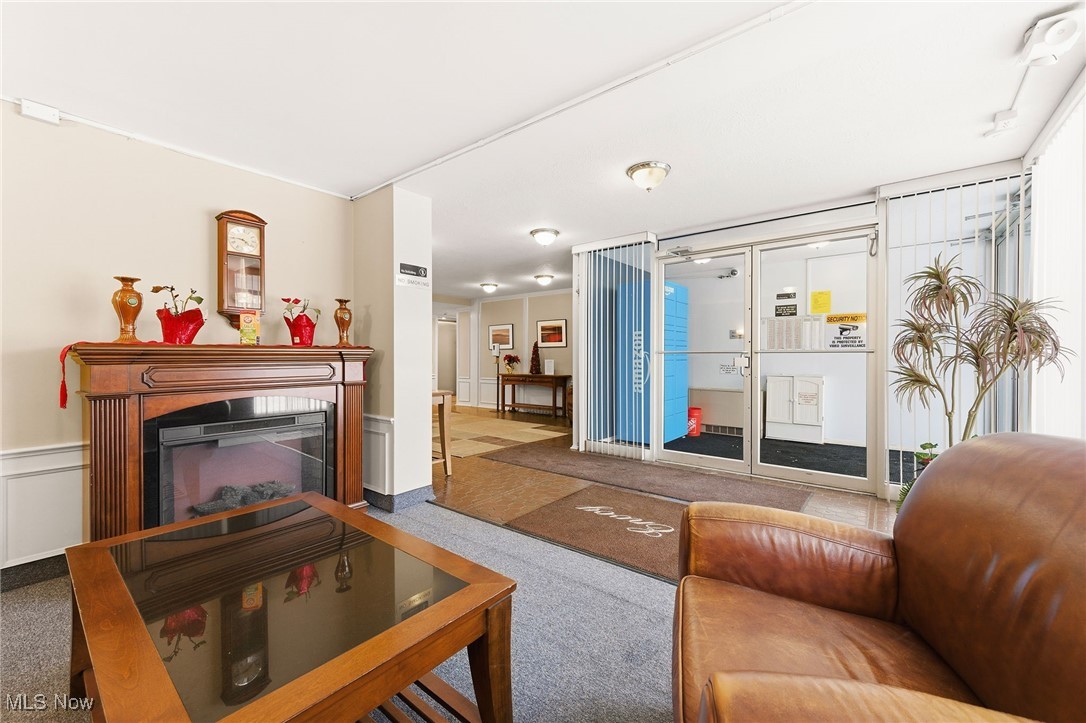 Envoy Condo - Residential