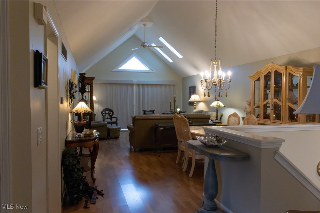 1533 Eaglebrook Road, Toledo, Ohio image 3