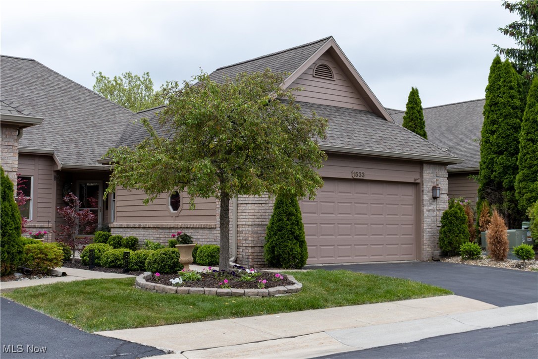 1533 Eaglebrook Road, Toledo, Ohio image 9