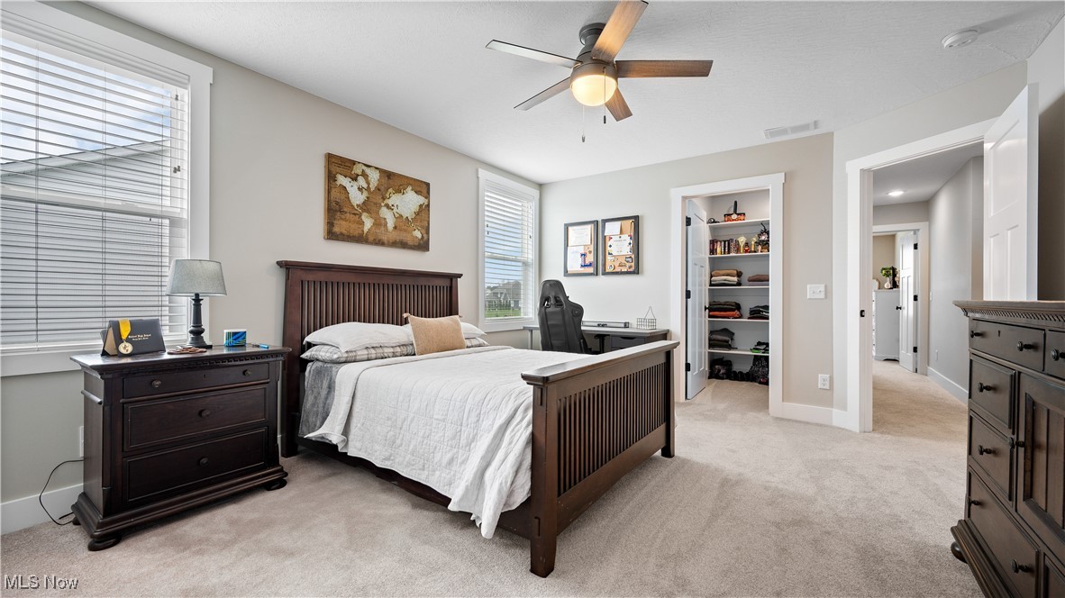 351 Heatherby Lane, Hartville, Ohio image 32