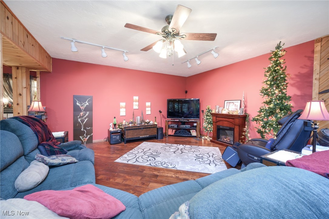 Longmane Robinson Egberts - Residential