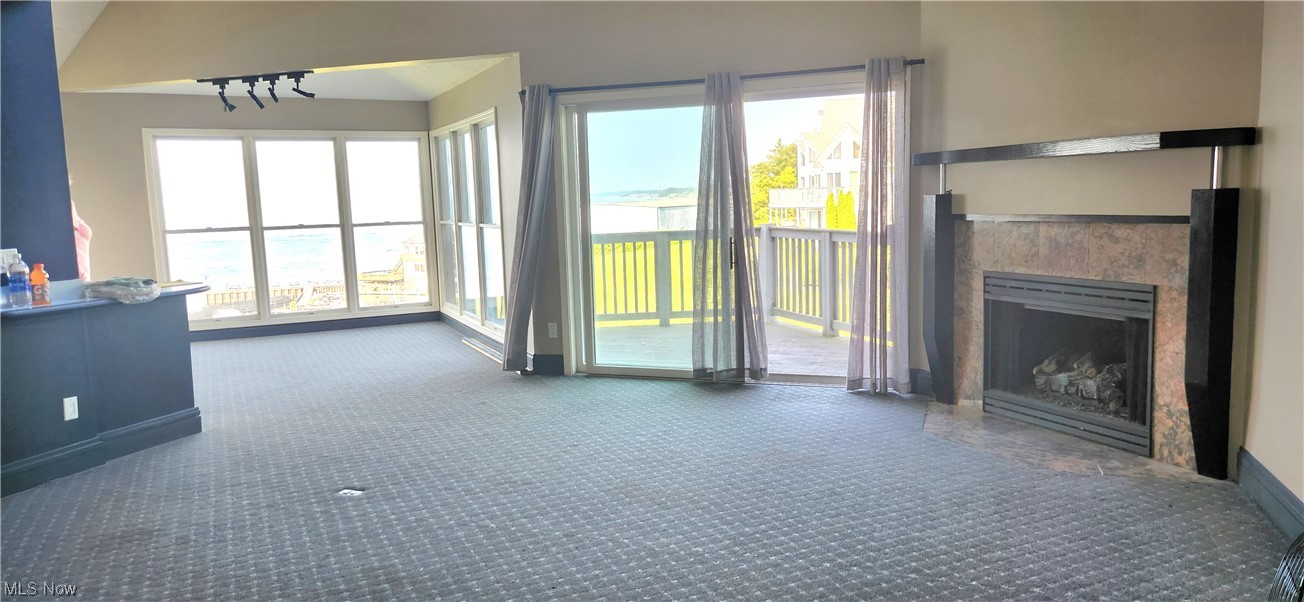 Harbortowne Point Condos - Residential