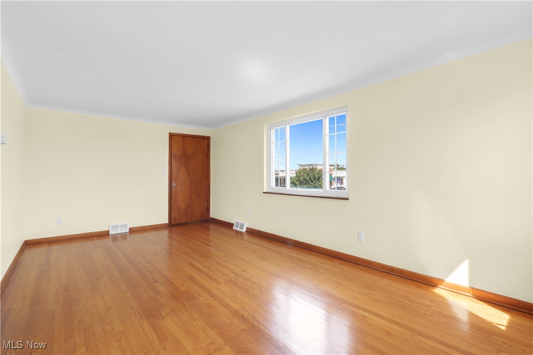 Max M Kelman's - Residential Income