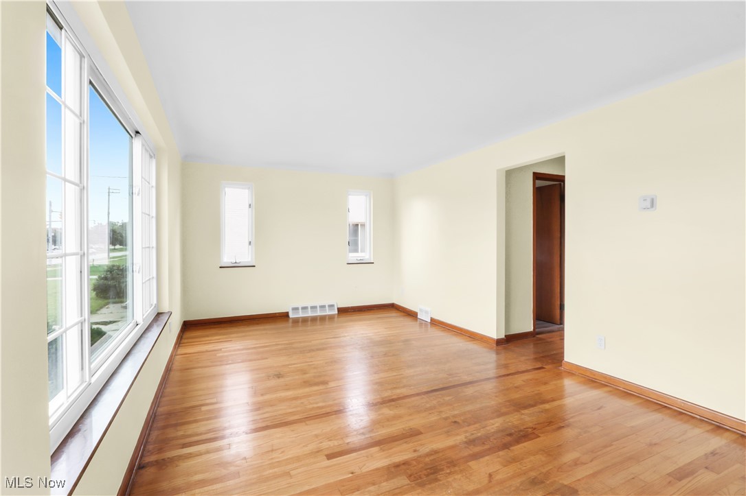 Max M Kelman's - Residential Income