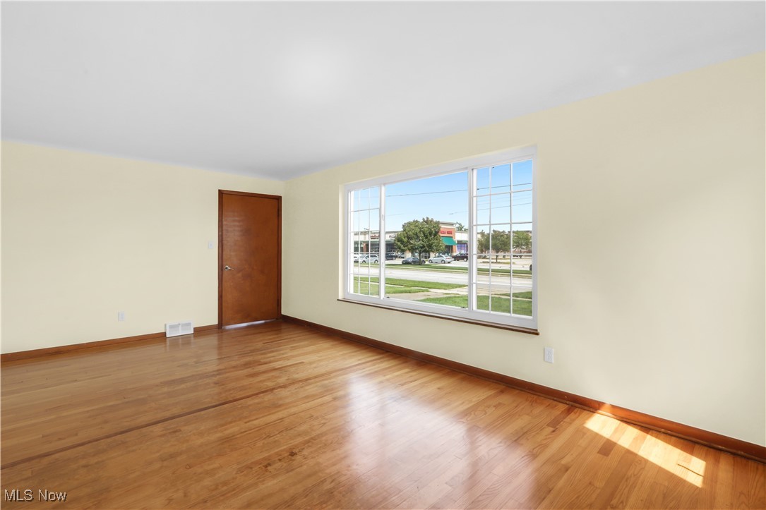 Max M Kelman's - Residential Income