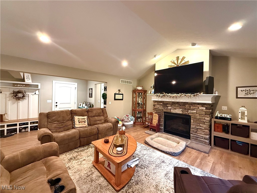 2544 N Pleasants Highway, Saint Marys, West Virginia image 7