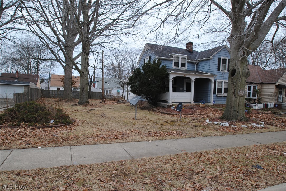 Euclid Villas - Residential