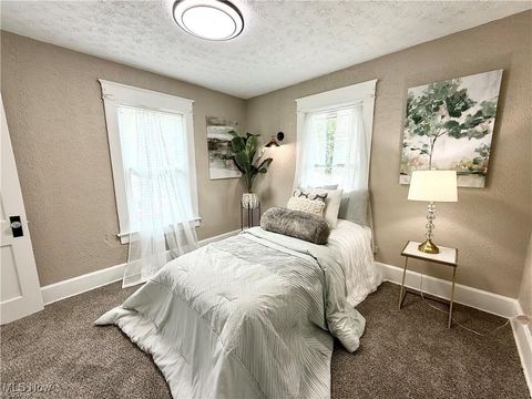 Tiny photo for 281 sexton Street, Struthers, OH 44471 (MLS # 5184526)