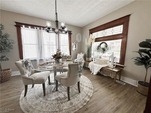 Tiny photo for 281 sexton Street, Struthers, OH 44471 (MLS # 5184526)