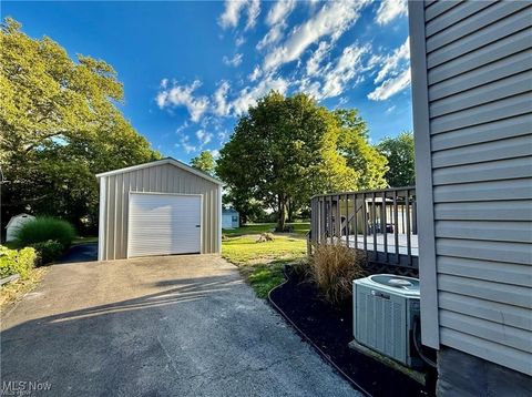 Tiny photo for 281 sexton Street, Struthers, OH 44471 (MLS # 5184526)