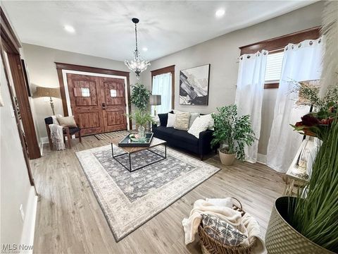 Tiny photo for 281 sexton Street, Struthers, OH 44471 (MLS # 5184526)