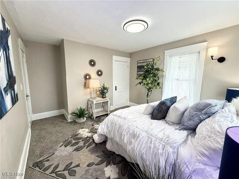 Tiny photo for 281 sexton Street, Struthers, OH 44471 (MLS # 5184526)