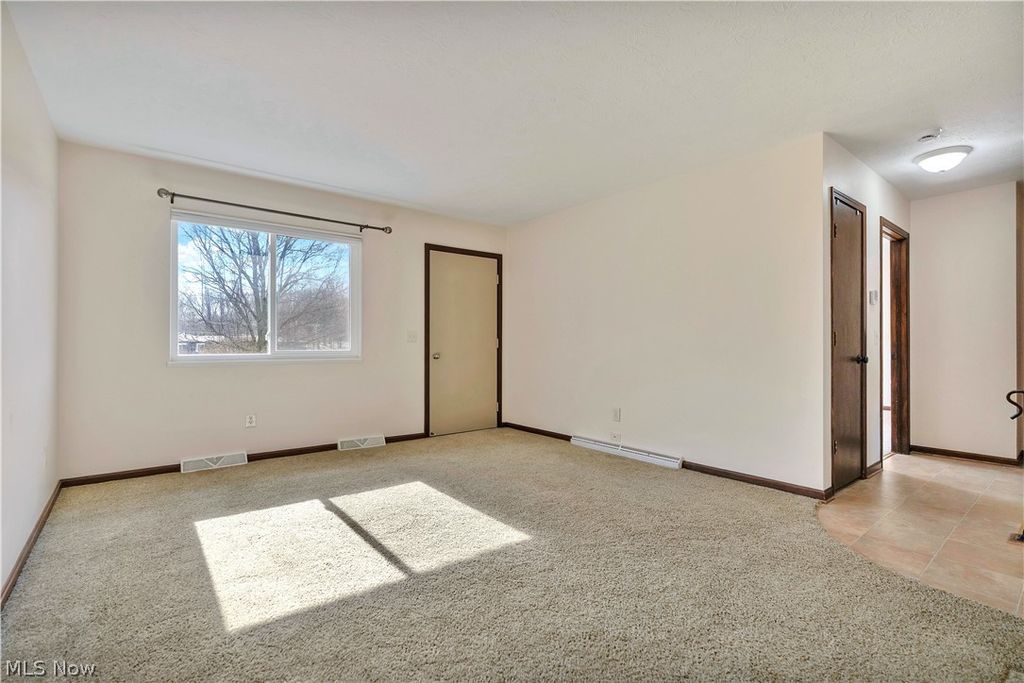 Photo of 4522 Camelot Circle, Uniontown, OH 44685 (MLS # 5193267)