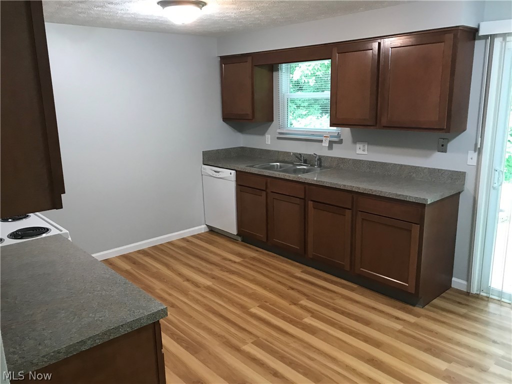 Cross Creek - Residential Income