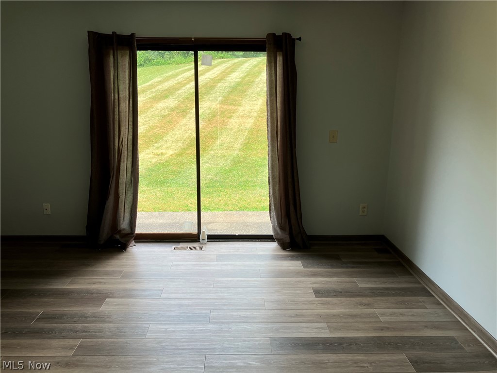 Cross Creek - Residential Income