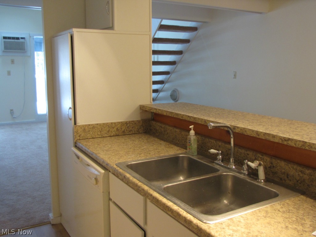 Timber Top Condo - Residential Lease