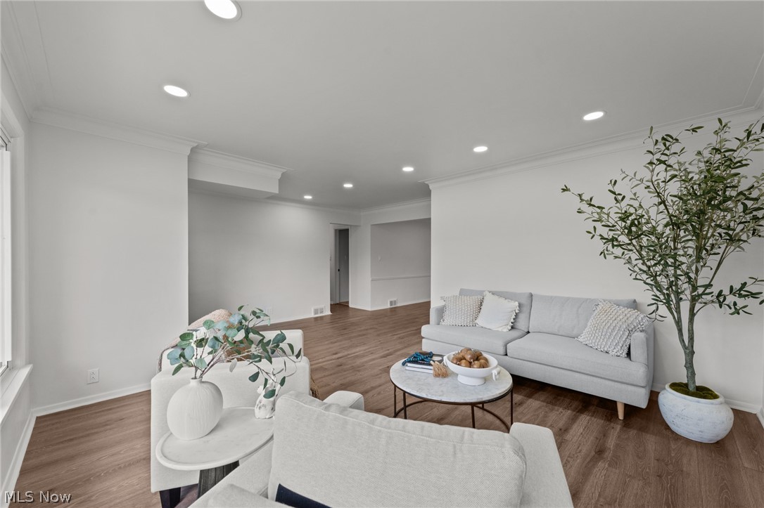 Mayfield 01 - Residential