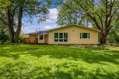 Tiny photo for 763 Som Center Road, Mayfield Village, OH 44143 (MLS # 5209207)