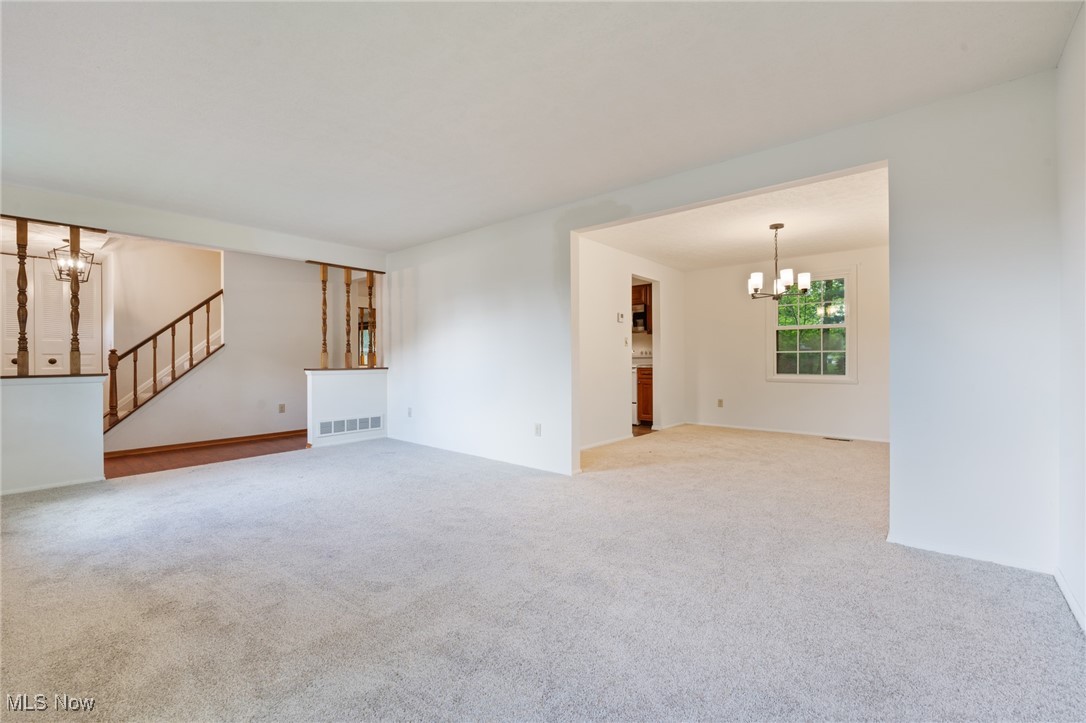 Hudson, Ohio 44236, United States, 4 Bedrooms Bedrooms, ,3 BathroomsBathrooms,Residential,Active,134929