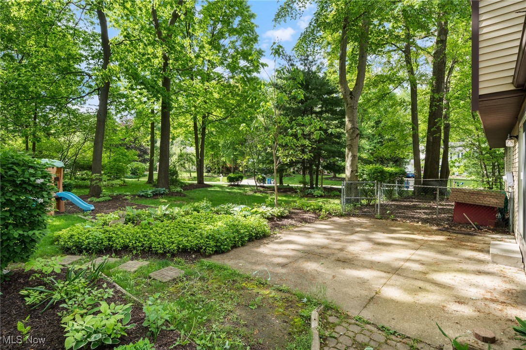 Hudson, Ohio 44236, United States, 4 Bedrooms Bedrooms, ,3 BathroomsBathrooms,Residential,Active,134929