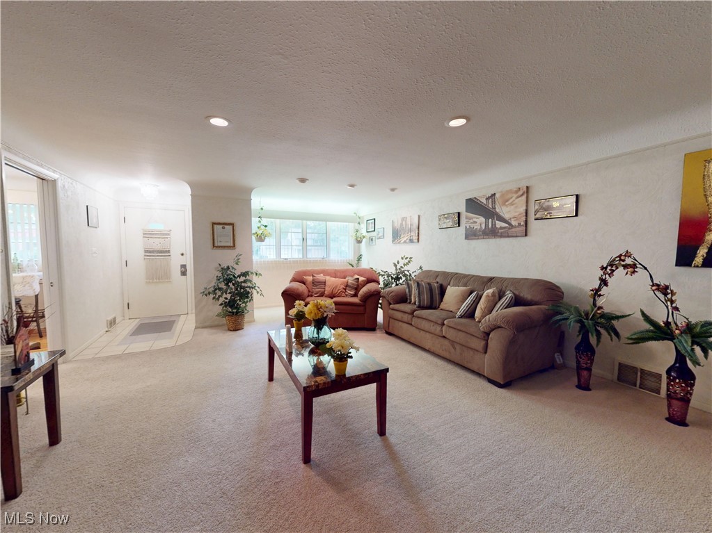 R M Wilkoff & Co Inc Mayfair S - Residential