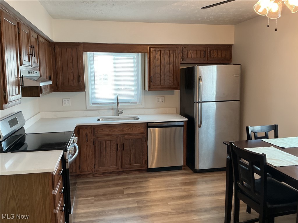 New Boston Knolls - Residential