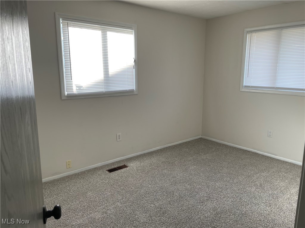 New Boston Knolls - Residential