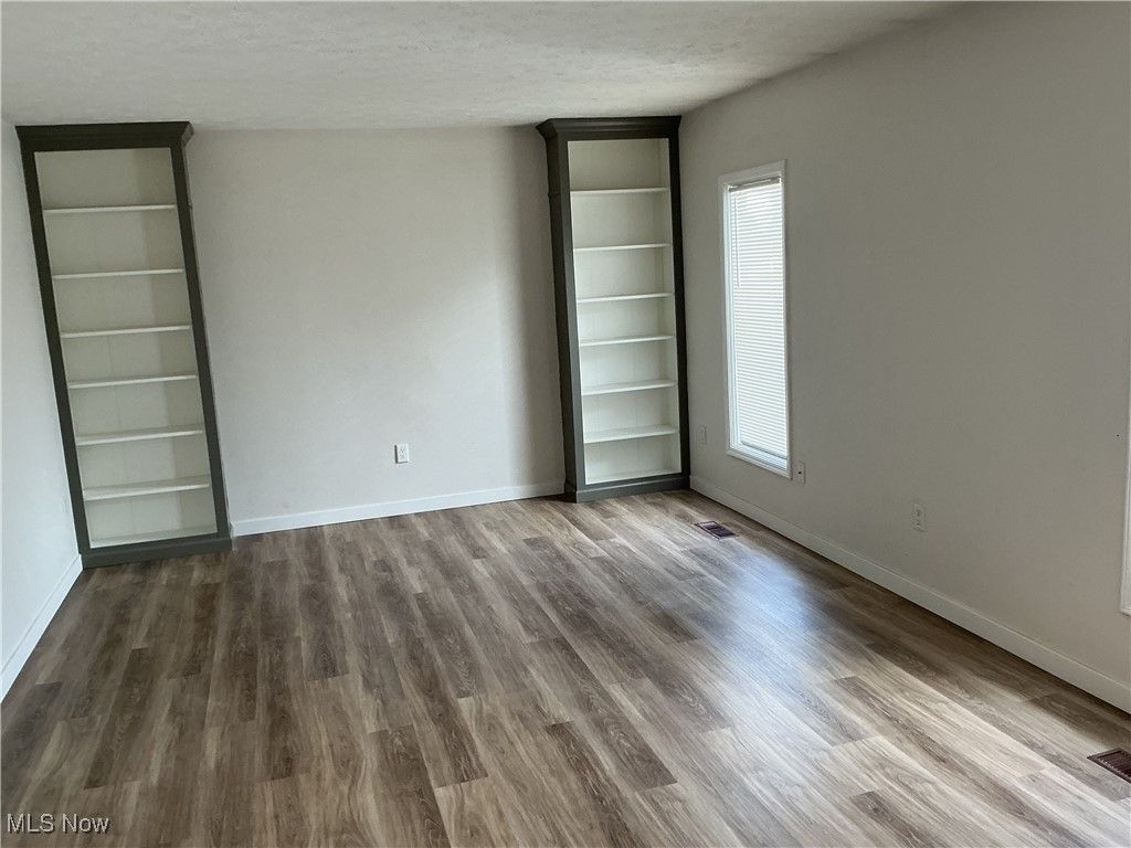 Photo of 88 N Carpenter Road, Brunswick, OH 44212 (MLS # 5184992)