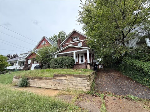 A Hanna HomeFinder account is required to view this listing.