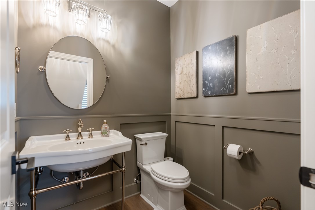 Beeson Place Condo Ph Two - Residential