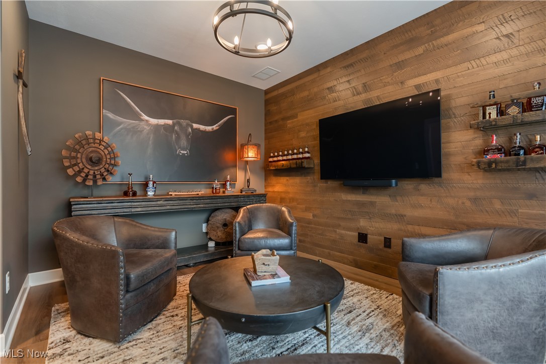 Beeson Place Condo Ph Two - Residential