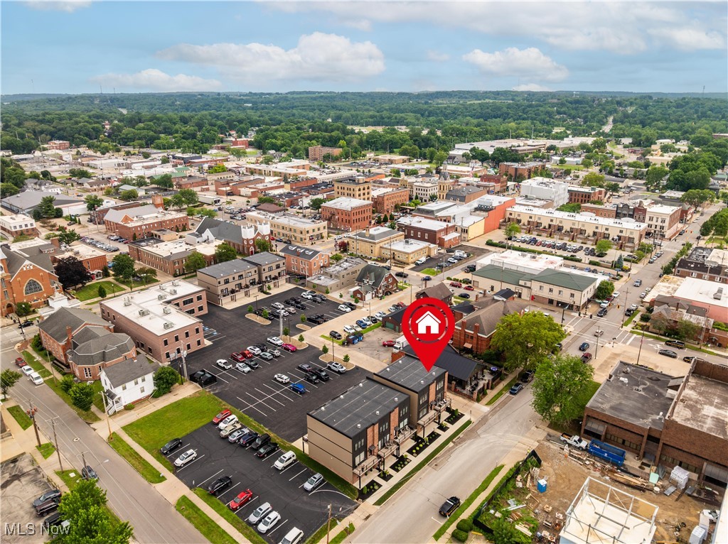 Beeson Place Condo Ph Two - Residential