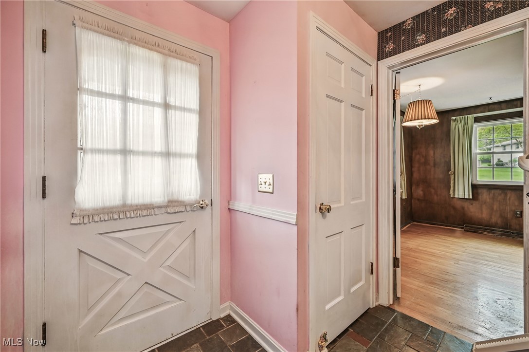 741 Shady Lane, Warren, Ohio image 11