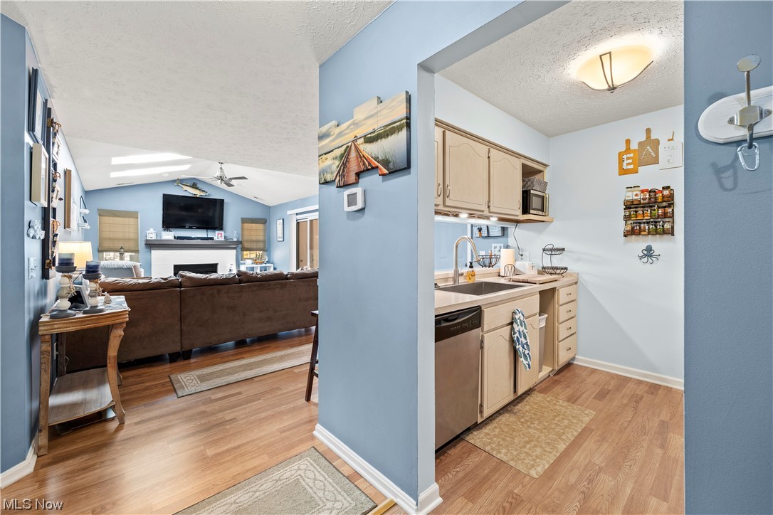 Cherry Rdg Condo Ph 09 - Residential