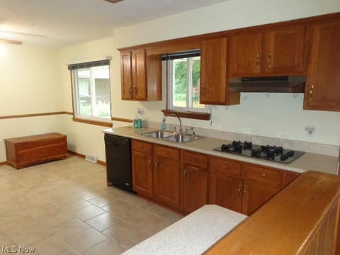 Tiny photo for 25408 Highland Road, Richmond Heights, OH 44143 (MLS # 5239058)