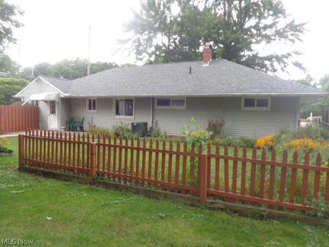 Tiny photo for 25408 Highland Road, Richmond Heights, OH 44143 (MLS # 5239058)