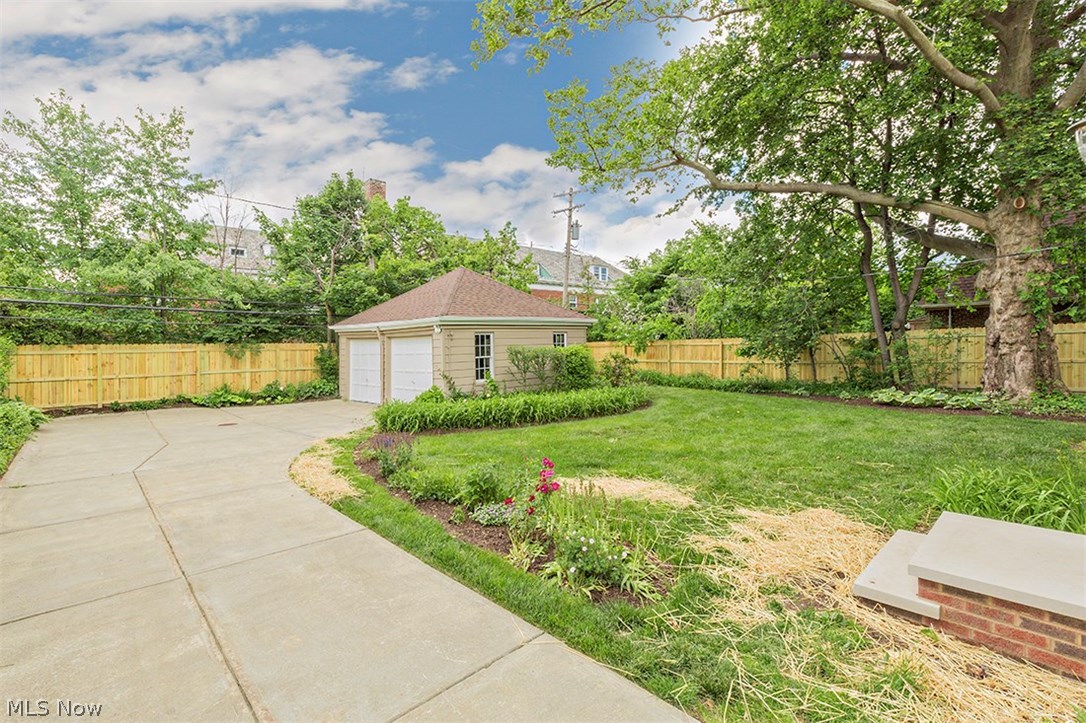 Van Sweringen Cos 16 - Residential